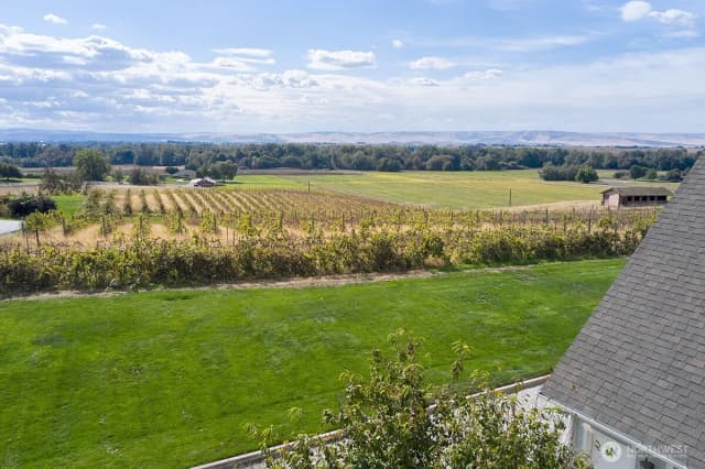 Property photo for 198 Narcissa Place, Walla Walla photo 4