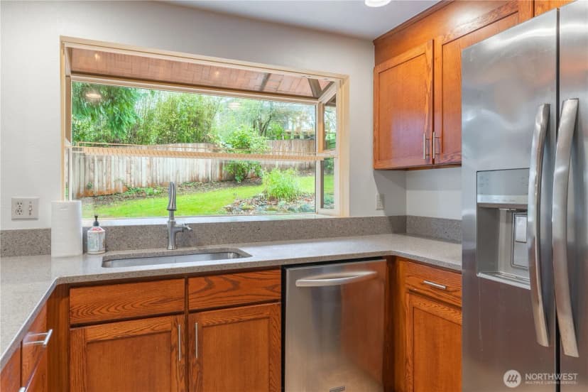 Property photo for 2209 W Birch Street, Bellingham photo 7