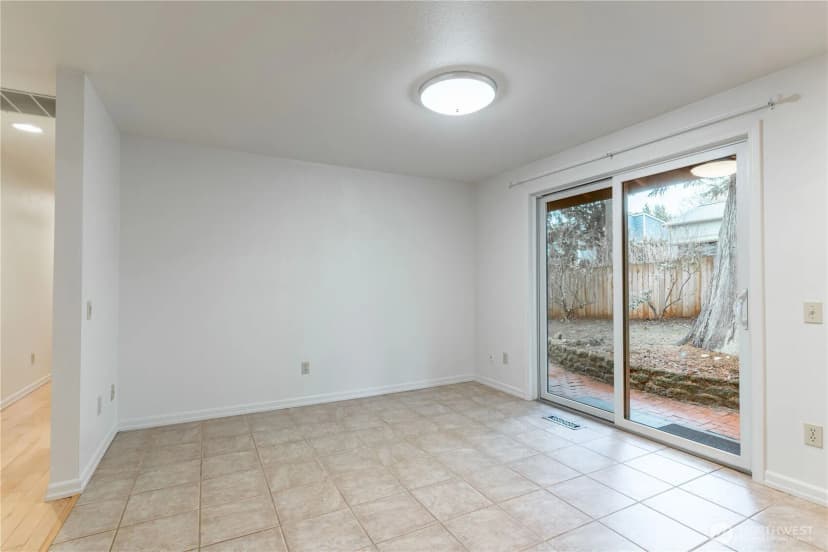 Property photo for 2209 W Birch Street, Bellingham photo 13