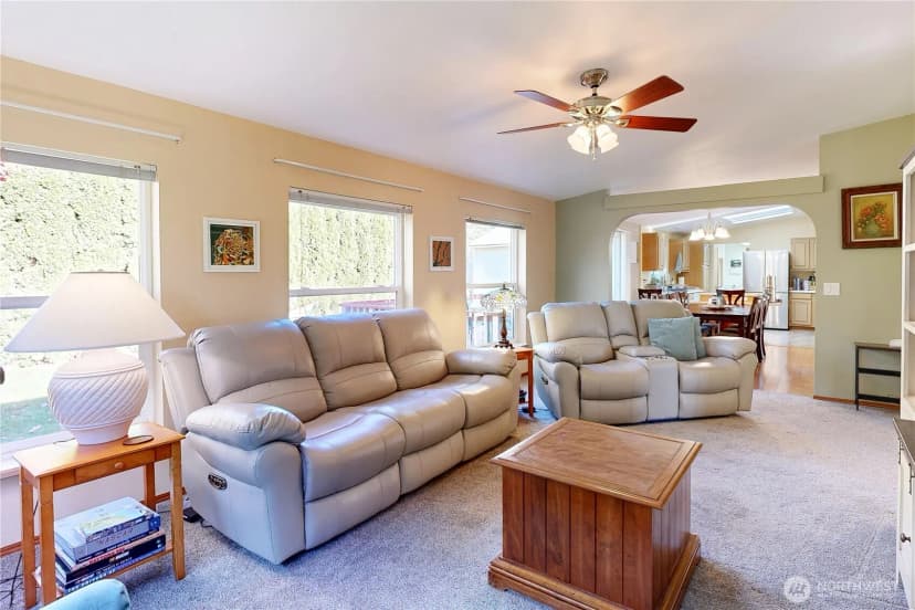 Property photo for 621 E Sixth Street, Waitsburg photo 13