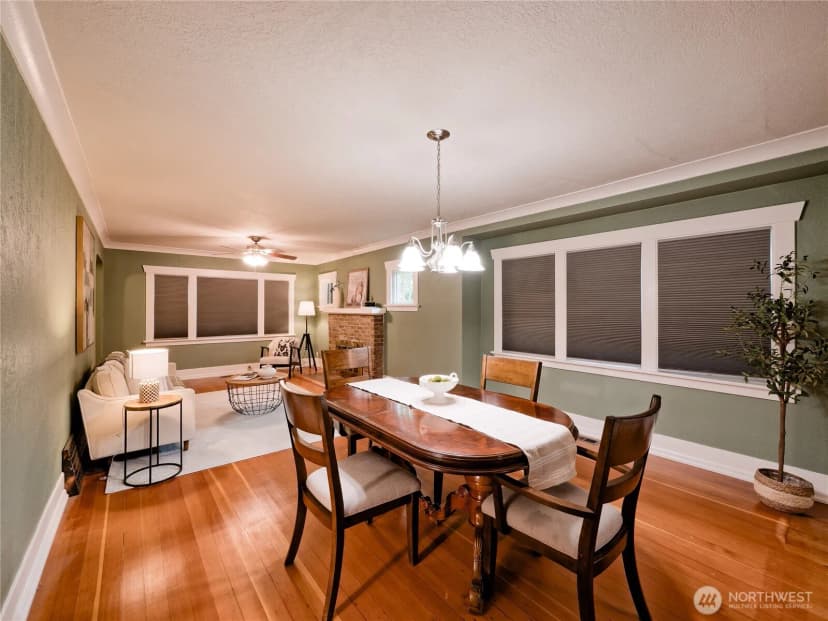 Property photo for 1028 N Oakes Street, Tacoma photo 8