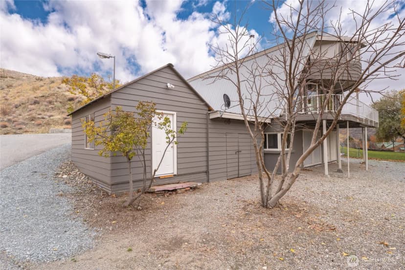 Property photo for 110 Bill Shaw Road, Pateros photo 18