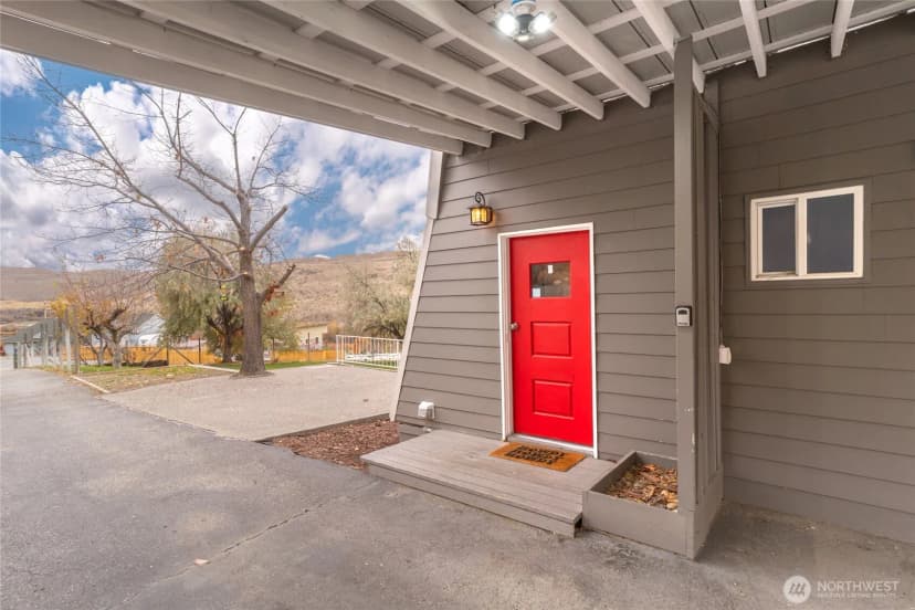 Property photo for 110 Bill Shaw Road, Pateros photo 7