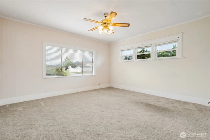 Property photo for 1206 Porter Street, Enumclaw photo 10