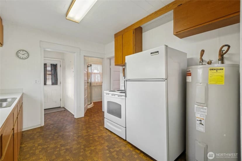 Property photo for 1206 Porter Street, Enumclaw photo 13