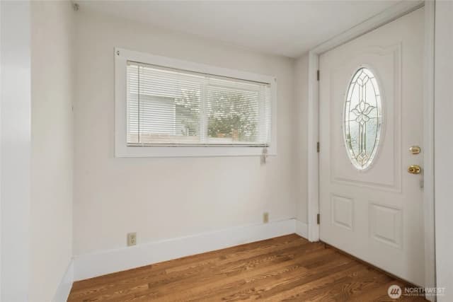 Property photo for 1206 Porter Street, Enumclaw photo 4