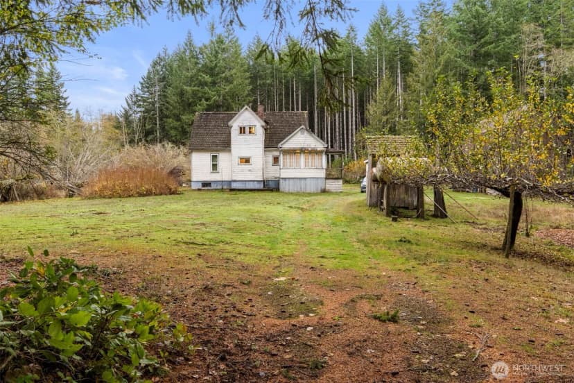 Property photo for 7111 Larson Lane Nw, Seabeck photo 22