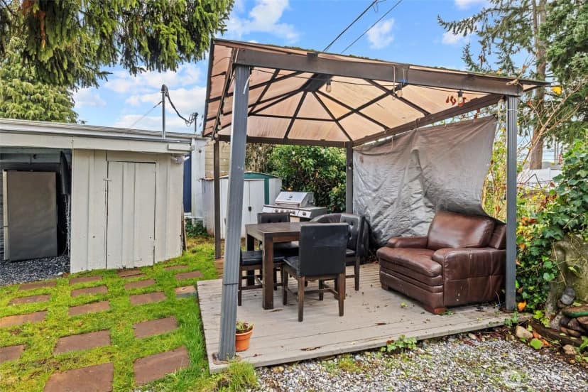 Property photo for 10302 Lakeview Avenue Sw #42, Lakewood photo 17