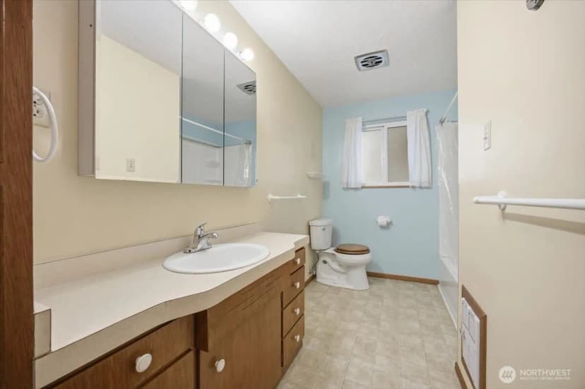 Property photo for 605 W 13th Avenue, Kennewick photo 13
