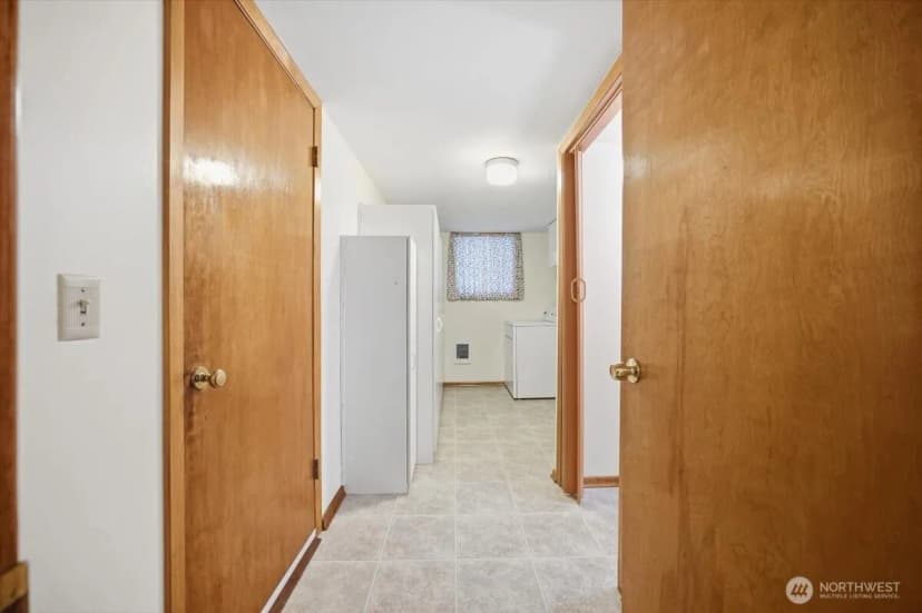 Property photo for 605 W 13th Avenue, Kennewick photo 19