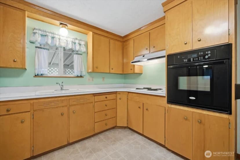 Property photo for 605 W 13th Avenue, Kennewick photo 17