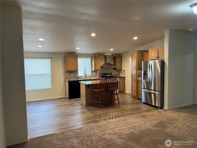 Property photo for 206 Mossyrock Road W, Mossyrock photo 2