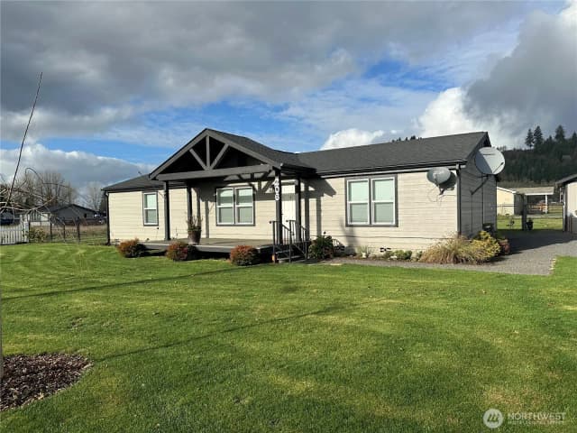 Property photo for 206 Mossyrock Road W, Mossyrock
