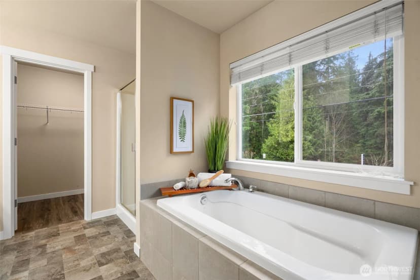 Property photo for 10323 White Deer Place Nw, Silverdale photo 16
