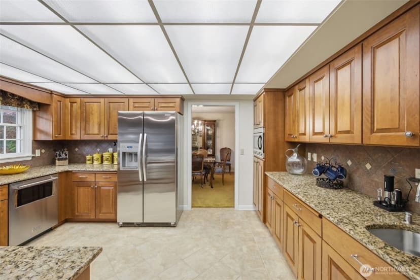 Property photo for 20903 5th Avenue S, Des Moines photo 10