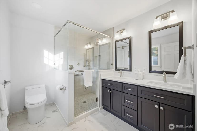 Property photo for 20903 5th Avenue S, Des Moines photo 23