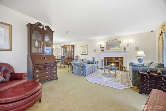 Property photo for 20903 5th Avenue S, Des Moines photo 5