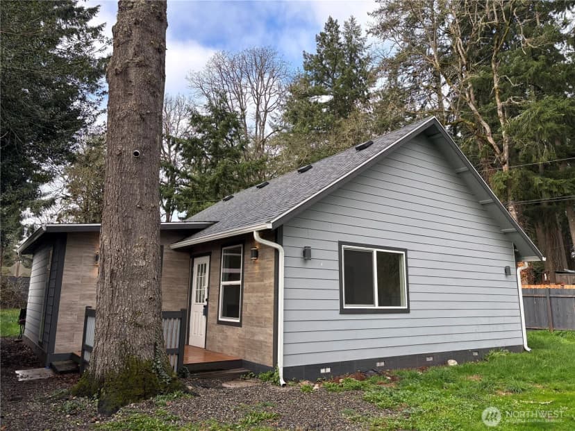Property photo for 15201 13th Avenue S, Spanaway photo 27