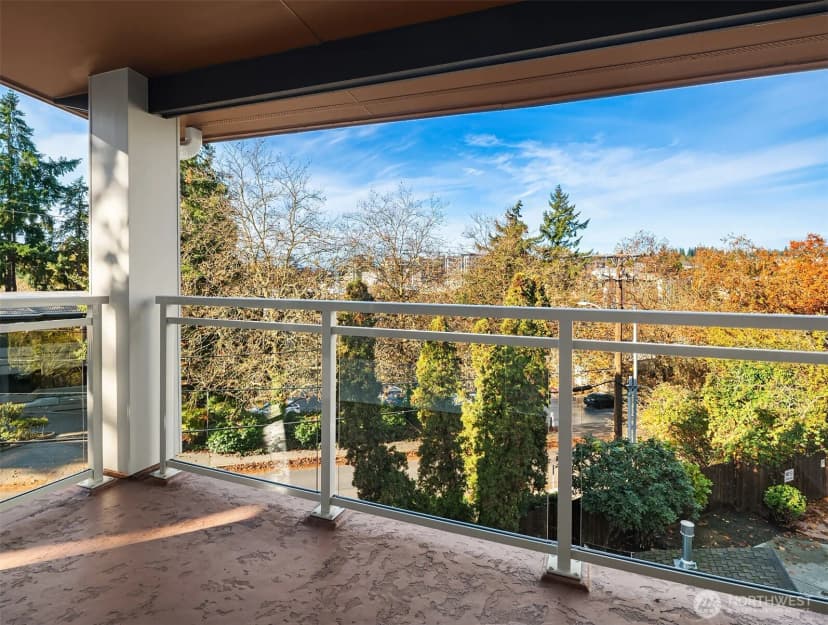 Property photo for 130 105th Avenue Se #c-314, Bellevue photo 16