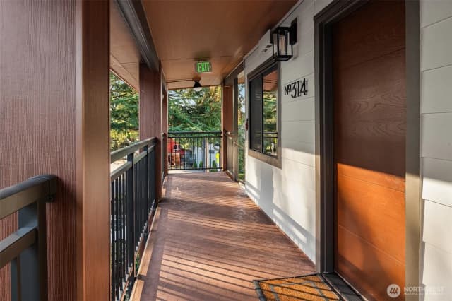 Property photo for 130 105th Avenue Se #c-314, Bellevue photo 3