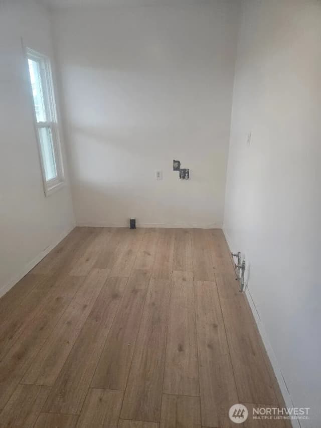 Property photo for 307 E 3rd Avenue, Odessa photo 2