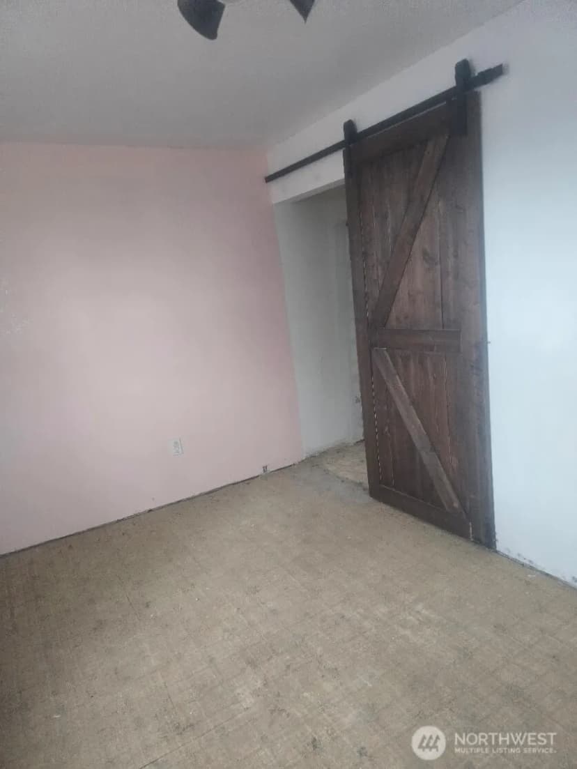 Property photo for 307 E 3rd Avenue, Odessa photo 14