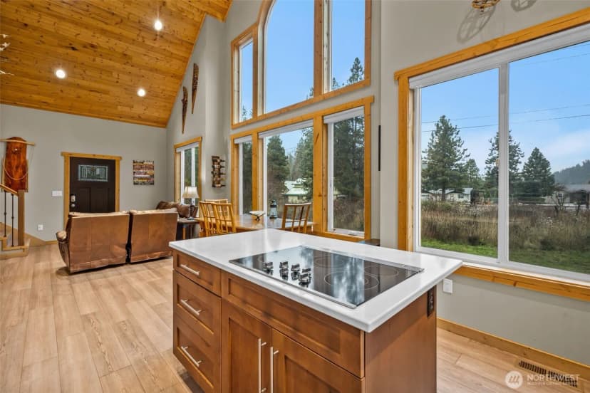 Property photo for 11650 Eagle Creek Road, Leavenworth photo 12