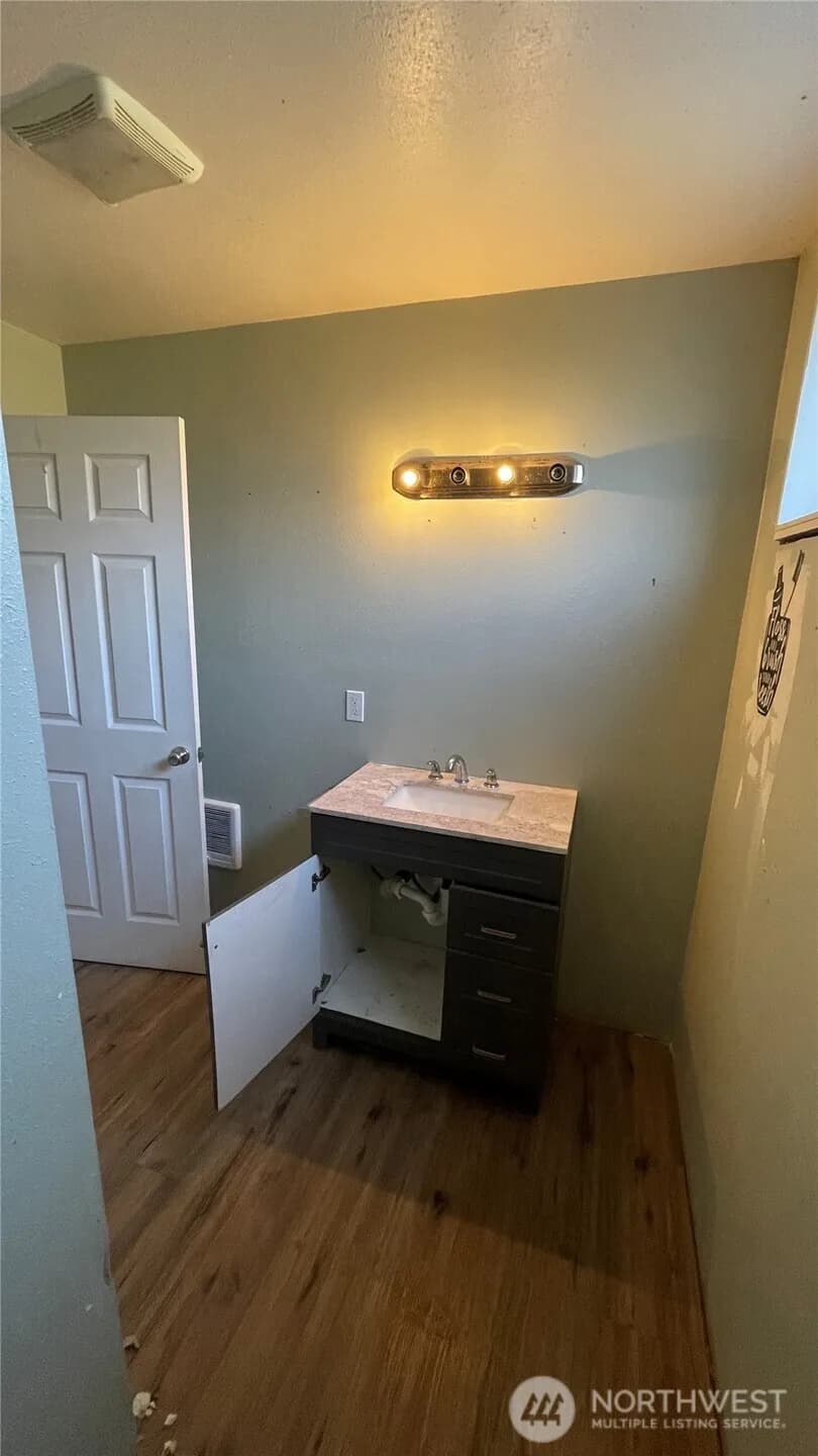 Property photo for 506 W Huntley Street, Aberdeen photo 17
