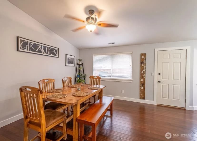 Property photo for 2302 13th Street, Anacortes photo 14