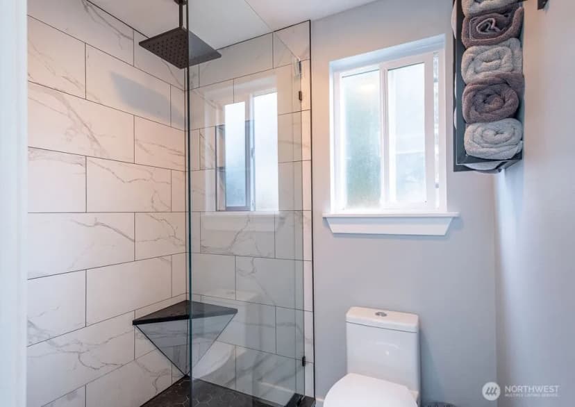 Property photo for 2302 13th Street, Anacortes photo 18