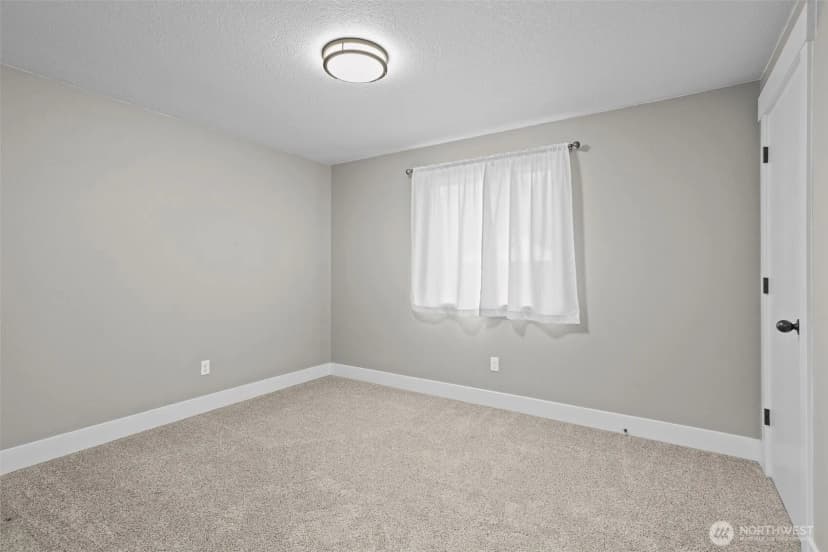 Property photo for 134 N Johnson Avenue, Yacolt photo 23