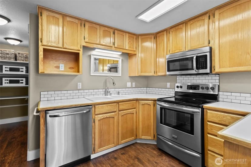 Property photo for 134 N Johnson Avenue, Yacolt photo 14