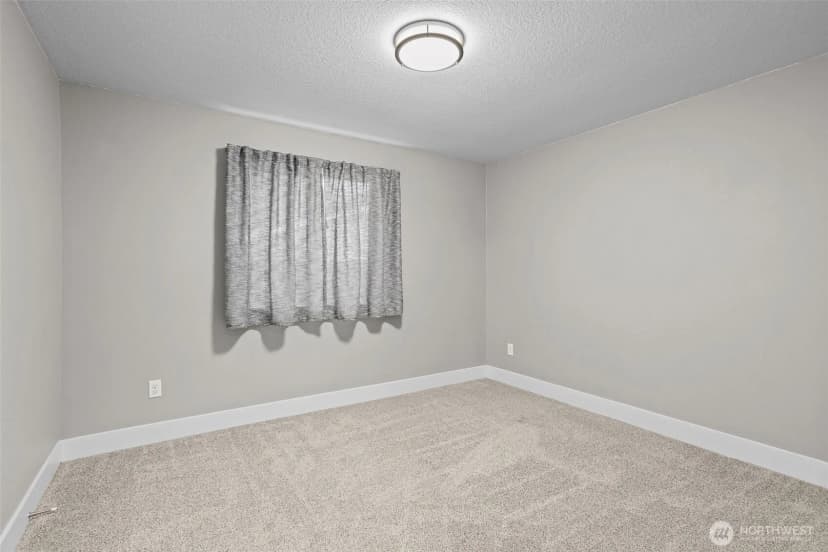 Property photo for 134 N Johnson Avenue, Yacolt photo 21