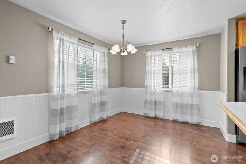 Property photo for 134 N Johnson Avenue, Yacolt photo 9