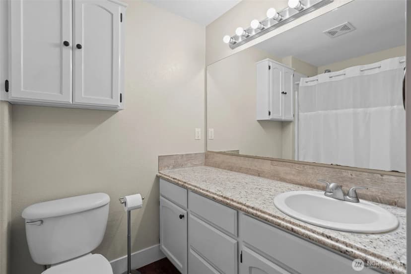 Property photo for 134 N Johnson Avenue, Yacolt photo 19