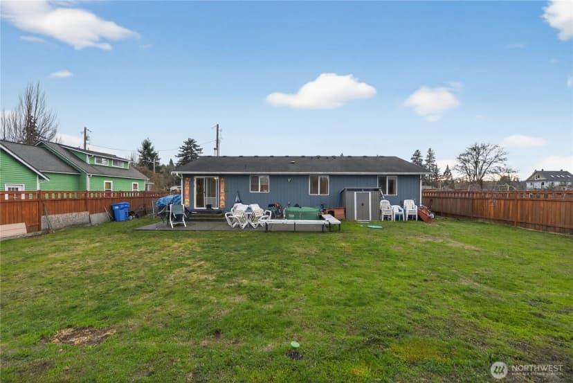 Property photo for 214 Cedar Street E, Roy photo 25