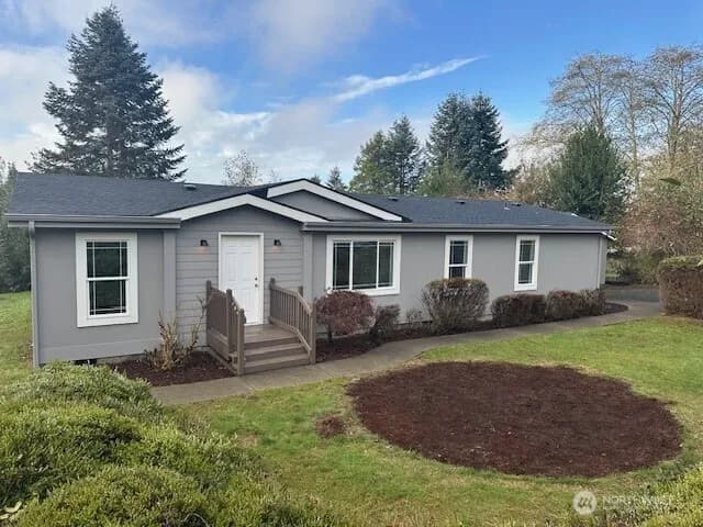 Property photo for 307 E State Route 4, Cathlamet