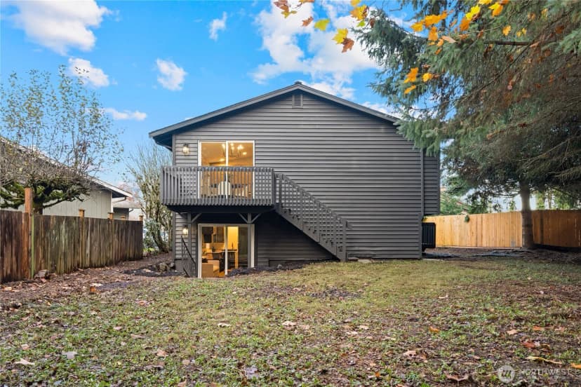 Property photo for 210 97th Place Se, Everett photo 37