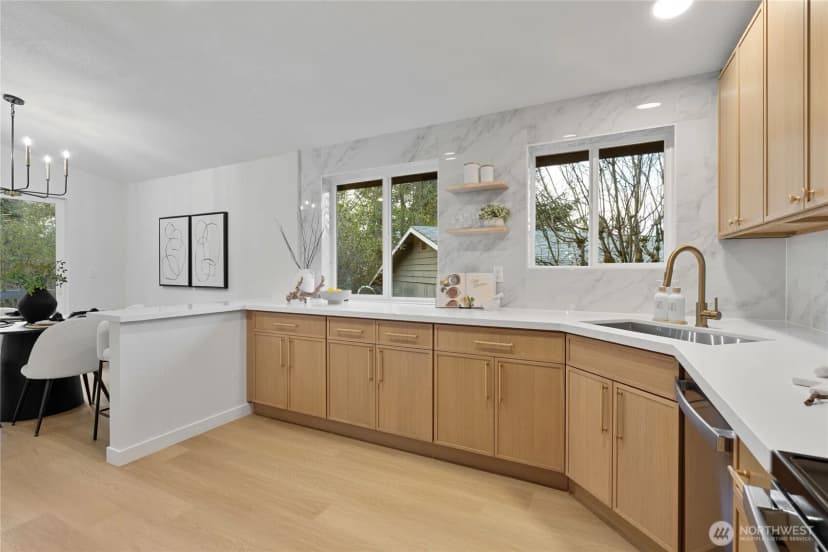 Property photo for 210 97th Place Se, Everett photo 16