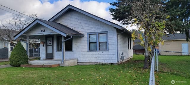 Property photo for 718 S Silver Street, Centralia photo 2
