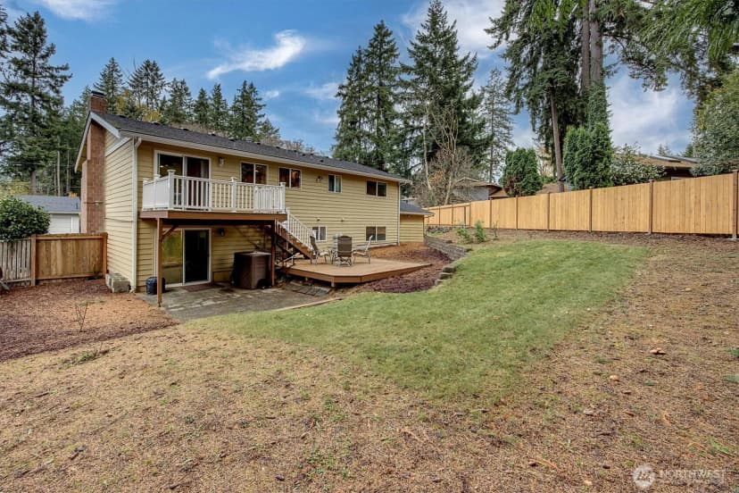 Property photo for 15035 Ne 16th Street, Bellevue photo 28