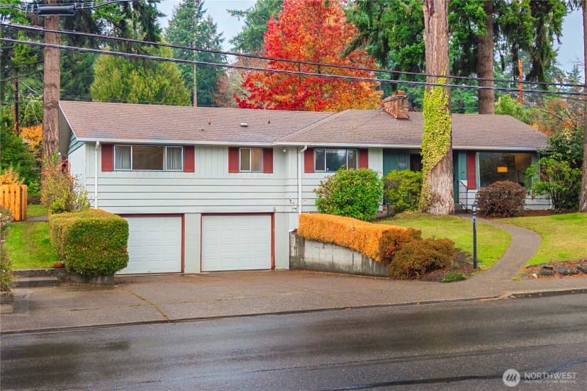 Property photo for 914 Alameda Ave, Fircrest photo 2