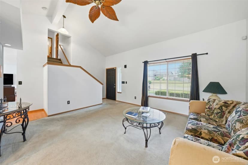 Property photo for 15715 44th Avenue Ct E, Tacoma photo 6