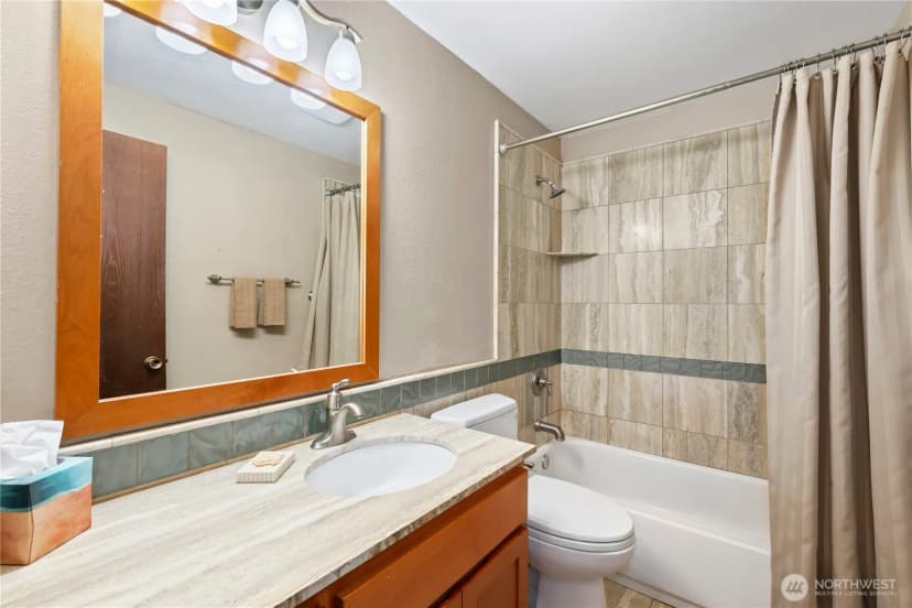 Property photo for 2908 Greenwood Court S, Puyallup photo 19