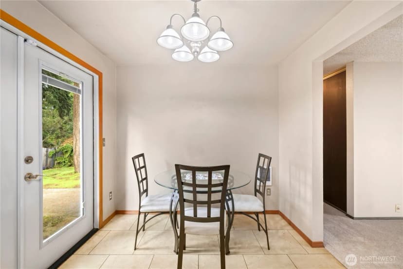 Property photo for 2908 Greenwood Court S, Puyallup photo 11