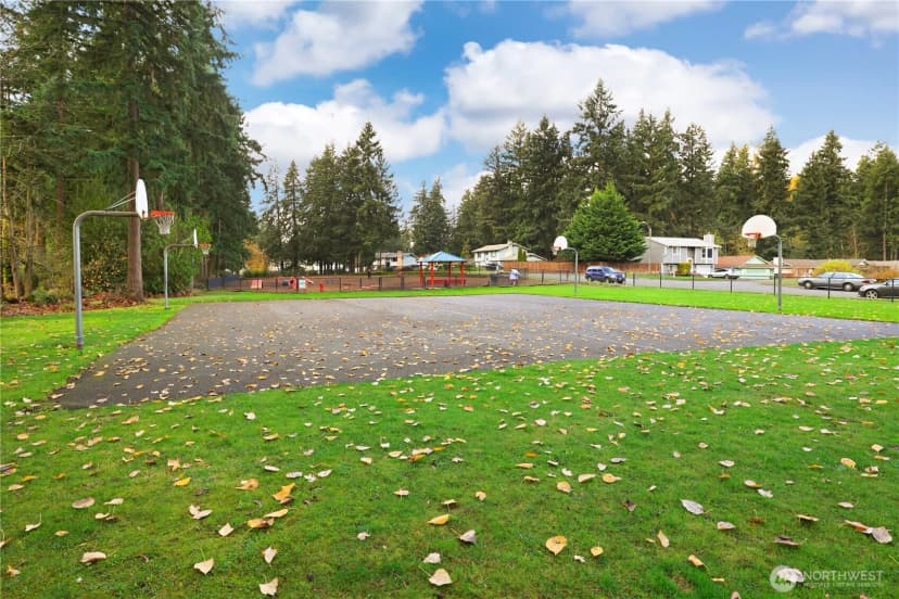 Property photo for 2908 Greenwood Court S, Puyallup photo 27