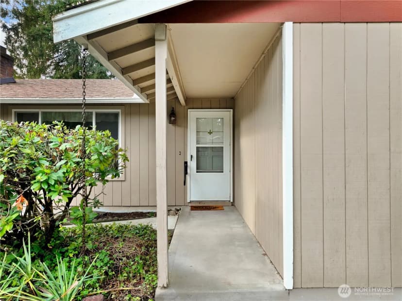 Property photo for 2908 Greenwood Court S, Puyallup photo 3