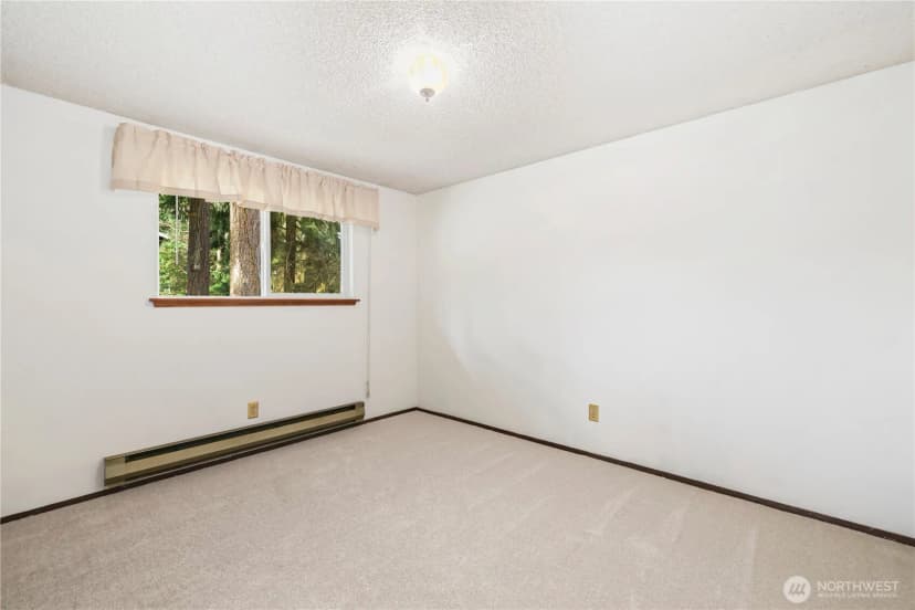 Property photo for 2908 Greenwood Court S, Puyallup photo 13