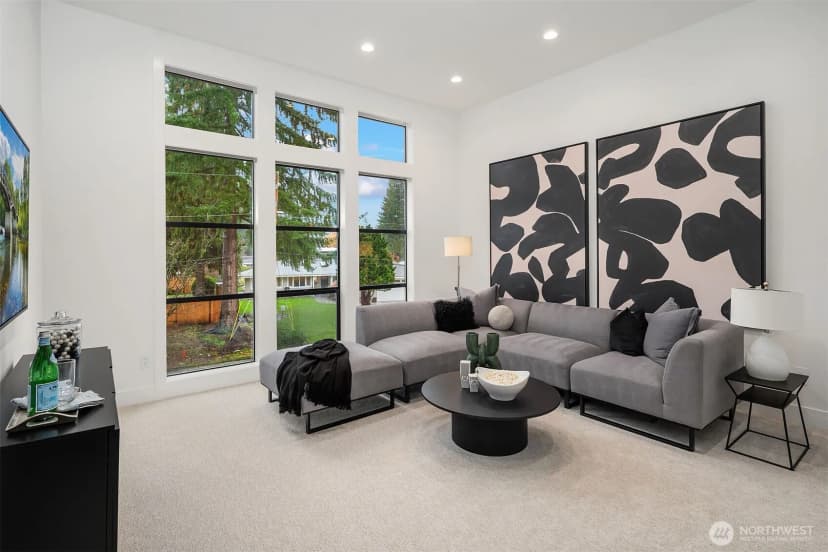 Property photo for 1904 169th Avenue Ne, Bellevue photo 25