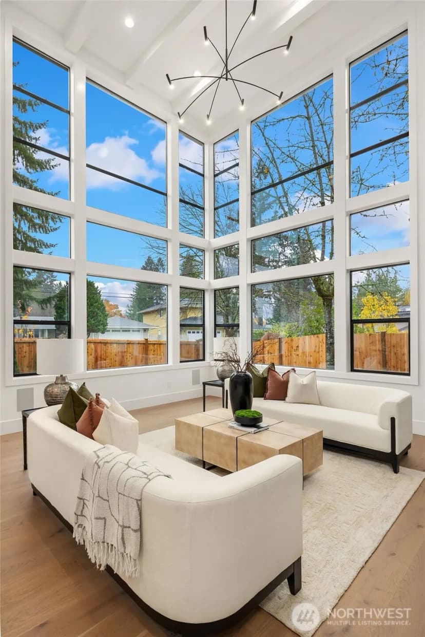 Property photo for 1904 169th Avenue Ne, Bellevue photo 4